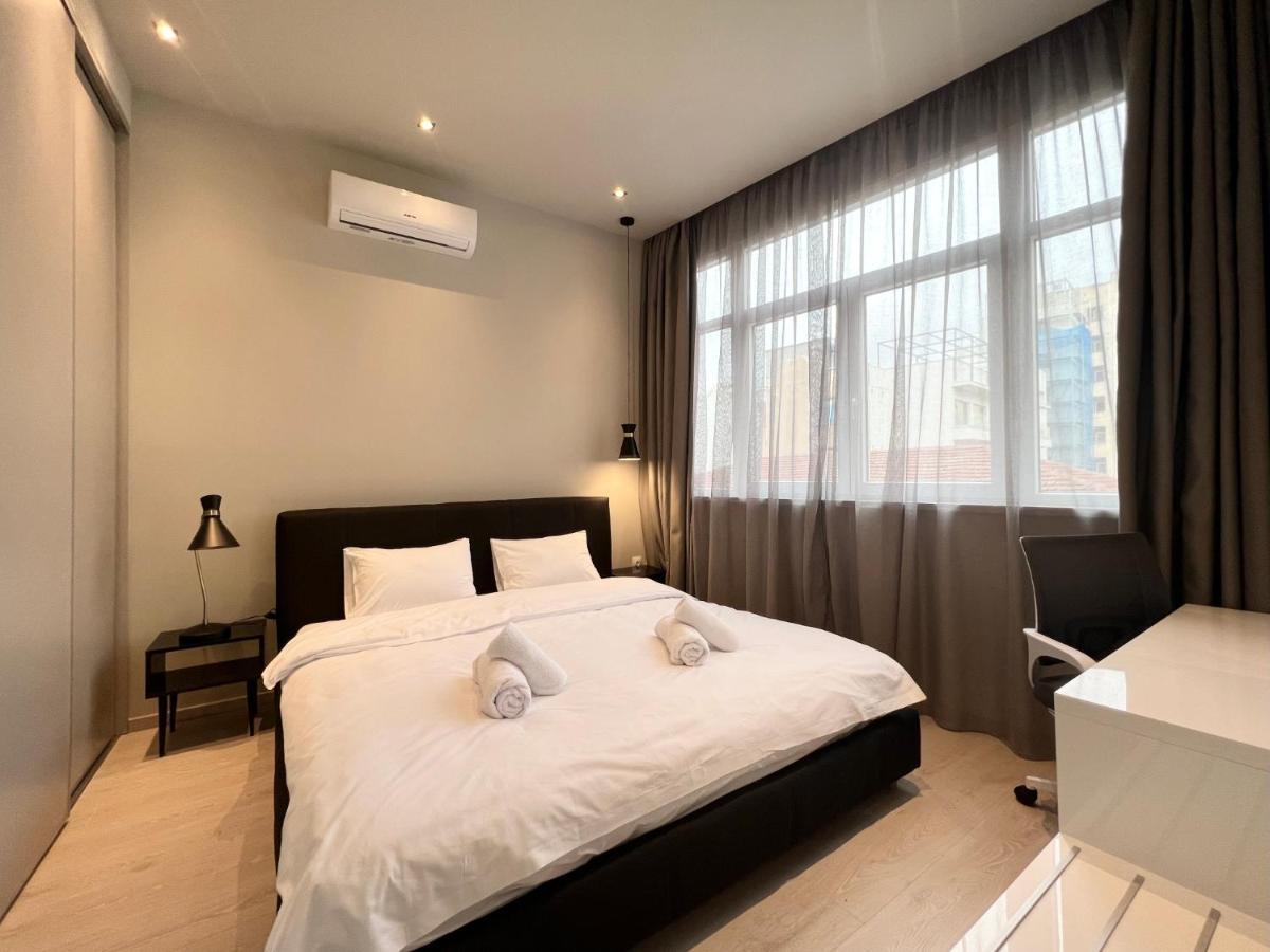 Aura F24 Apartments By Halu! - Vibrant Neighbourhood Tesalonika Bagian luar foto